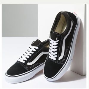 NWT Old Skool Vans- Mens size 13